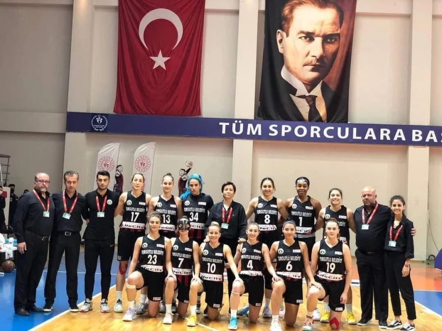 Turgutlu Belediyespor’da Çifte Galibiyet