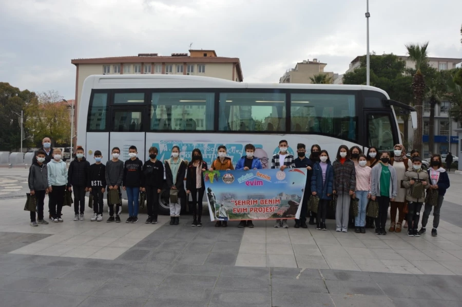 Hacırahmanlılı Öğrenciler Manisa’yı Gezerek Tanıdı ŞEHRİM BENİM EVİM PROJESİ BAŞLADI