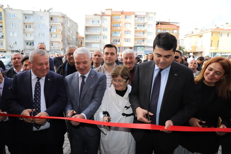 DP Genel Başkanı Uysal, DP Saruhanlı ilçe binasının açılışını yaptı