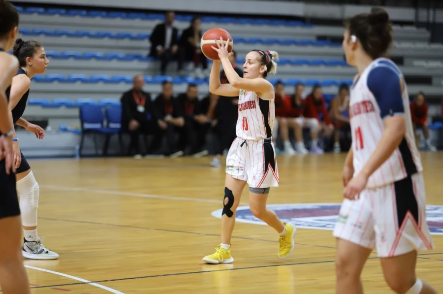 Turgutlu Belediyesi Kadın Basketbol Takımı’nın Rakibi Çeşme Basketbol