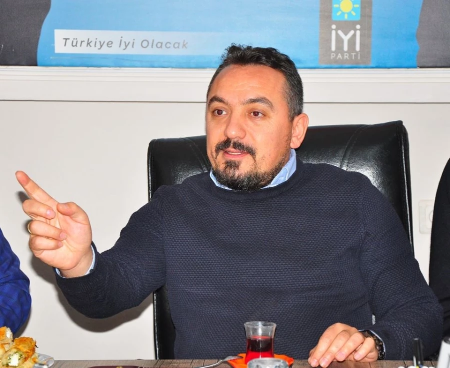 İYİ Partili Eryılmaz, “Tüm sağlık çalışanları için ek gösterge en az 3600 olmalıdır”