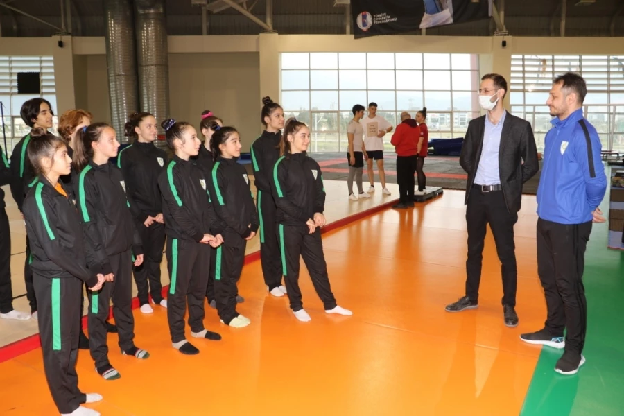 Büyükşehirli Cimnastikçiler Türkiye Şampiyonasına Hazır