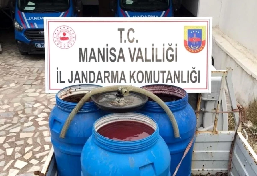 Hacırahmanlı’da 3 adreste 500 litre kaçak şarap ele geçirildi