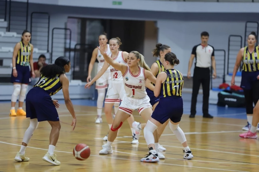 Turgutlu Belediyesi Kadın Basketbol Takımı’ndan Muhteşem Galibiyet: 94-87