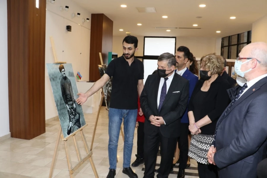 Manisa’da Hocalı Katliamı, Fotoğraf Sergisi ile Anıldı