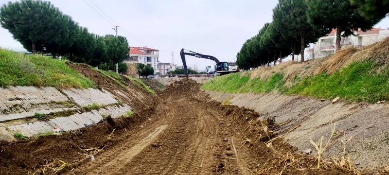 Ergenekon’da 5 Km Dere Temizliği Yapıldı