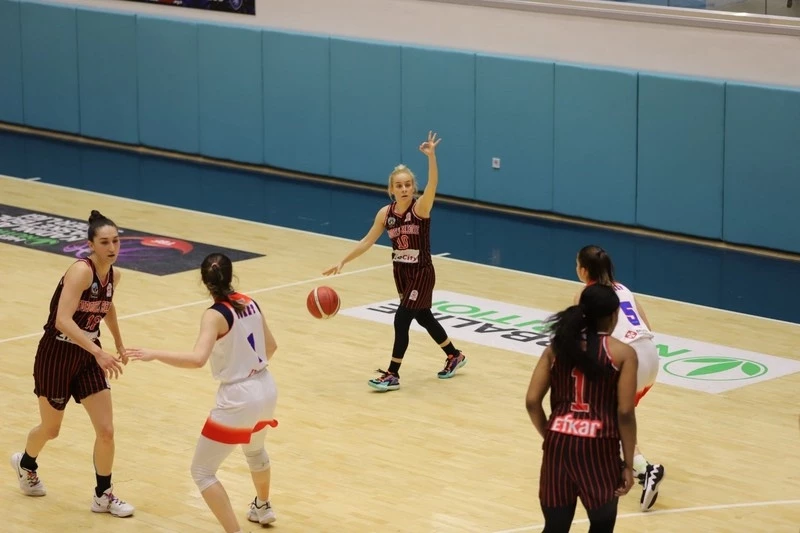 Turgutlu Belediyesi Kadın Basketbol Takımında Kritik Mücadele